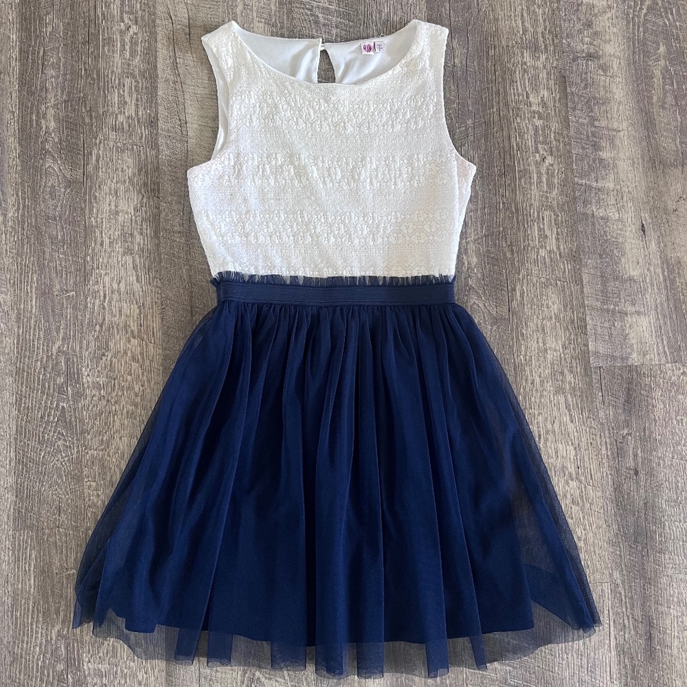 Ladies dress